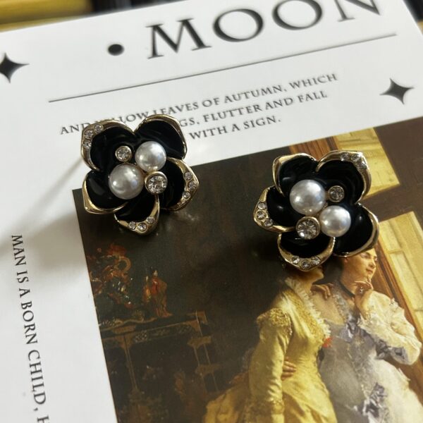 Elegant Artificial Jewelry Earrings for Women Vintage Style - 图片 8