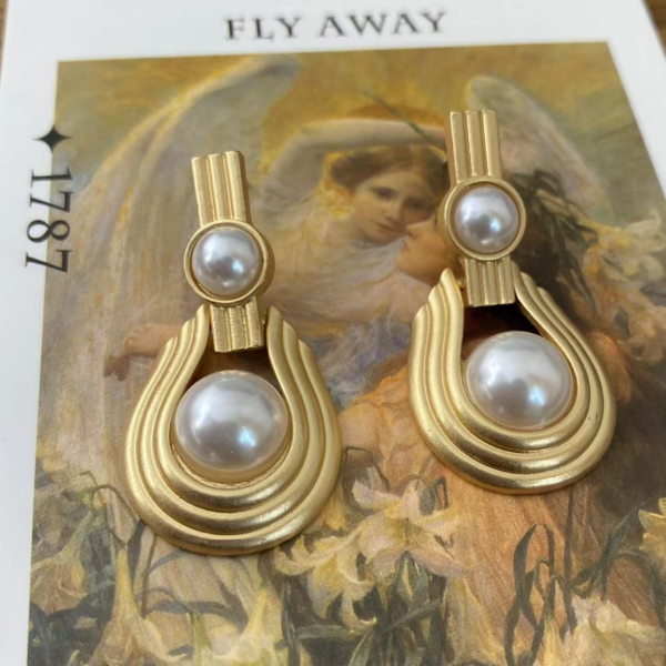 Women's Fine Imitation Jewelry Earrings - Hypoallergenic, Sparkling and Stylish Jewelry - 图片 9