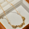 Gold gemstone pendant necklace, fashionable retro design, light luxury palace style - 图片 2
