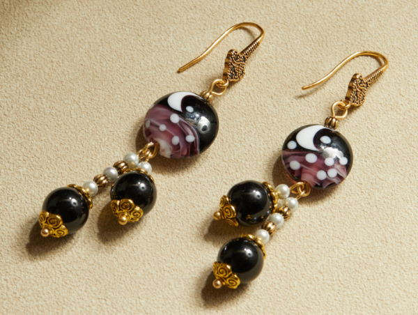 Fashion vintage 18K gold earrings Gemstone design, classic luxury jewelry (复制) - 图片 13