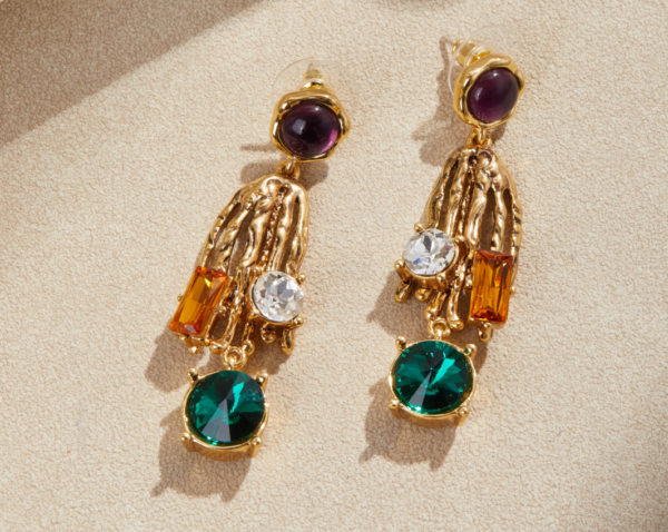 Palace style retro earrings, gold-plated gemstone earrings, fashion and elegance coexist - 图片 7