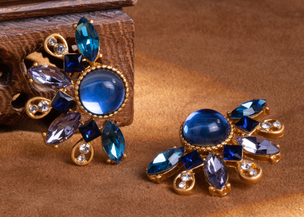 18K Gold Gemstone Earrings and Pendants – Elegant Design, Perfect for Any Occasion - 图片 13