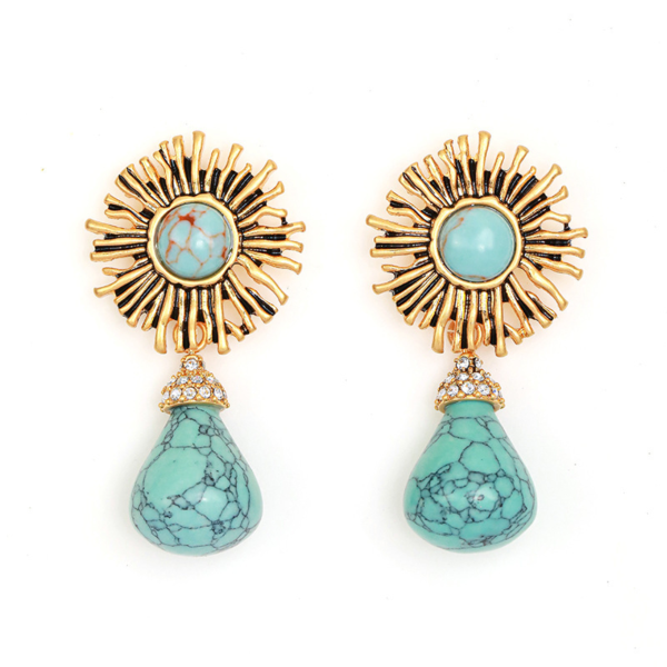 High-quality 18K gold earrings and pendants – retro palace-style gemstone design, elegant and suitable for parties and daily wear - 图片 4