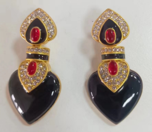 Retro palace style 18K gold earrings – handmade gemstone pendants, European and American fashionable and elegant design - 图片 4