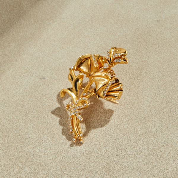Exquisite handmade copper plated 18K gold brooch, embellished with enamel and semi-precious stones, suitable for daily use, dinners and parties - 图片 16