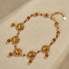 Elegant 18K gold-plated necklace pendant, retro luxury artificial gemstone design, suitable for daily wear and special occasions - 图片 5